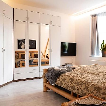 Md-7 Lutherstrasse 15 - Luxus-Wasserbett-Smarttv-Terrasse-2Schlafzimmer Magdeburg Exterior photo