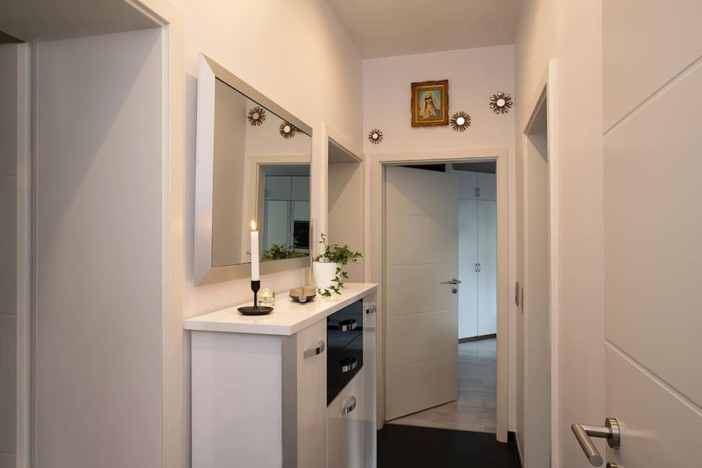 Md-7 Lutherstrasse 15 - Luxus-Wasserbett-Smarttv-Terrasse-2Schlafzimmer Magdeburg Exterior photo