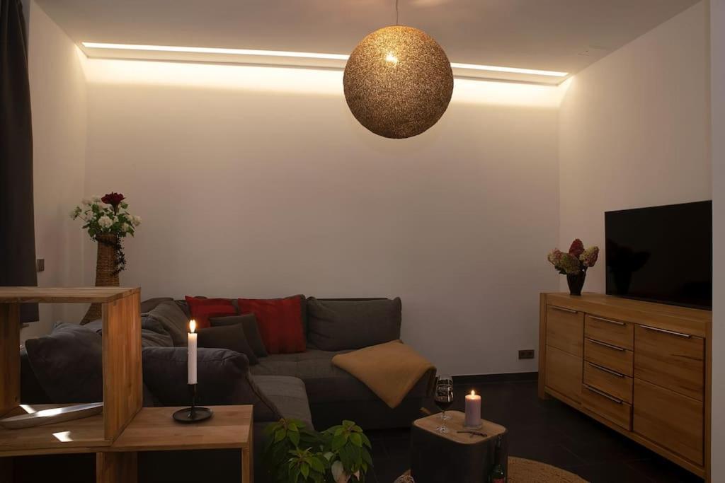 Md-7 Lutherstrasse 15 - Luxus-Wasserbett-Smarttv-Terrasse-2Schlafzimmer Magdeburg Exterior photo